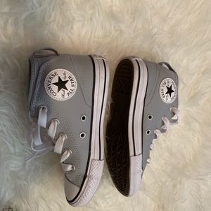 Boys Gray leather Converse. Good condition.